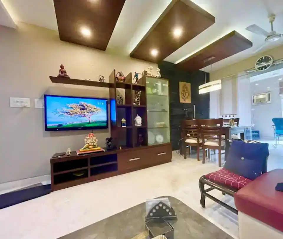 ELEGANT 2 BEDROOM APARTMENT MOHALI