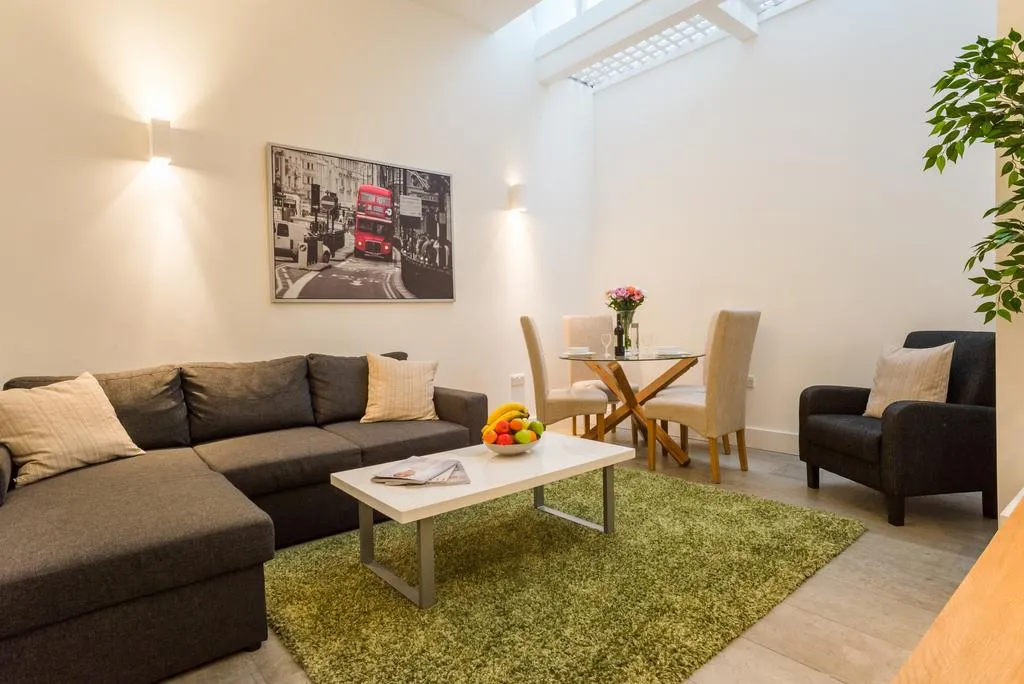 OLD STREET 1 BEDROOM APARTMENT FOR RENT IN LONDON